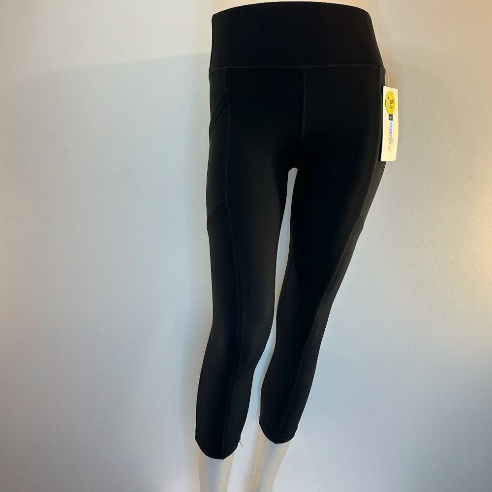 Marika Women's Black High Rise 22" Cropped Leggings - Size XS - NWT - Picture 2 of 5